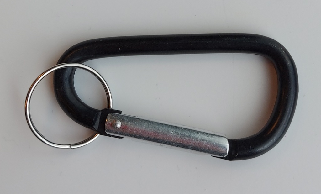 key clips black