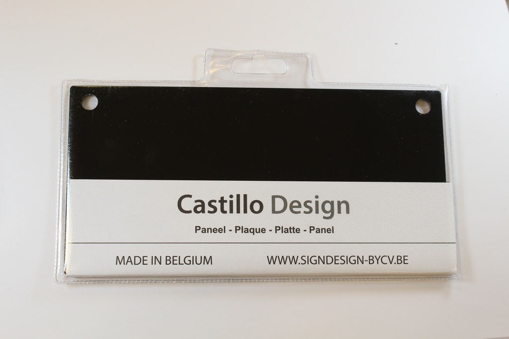 Acryl noir avec trous 3mm x 200mm x 100mm